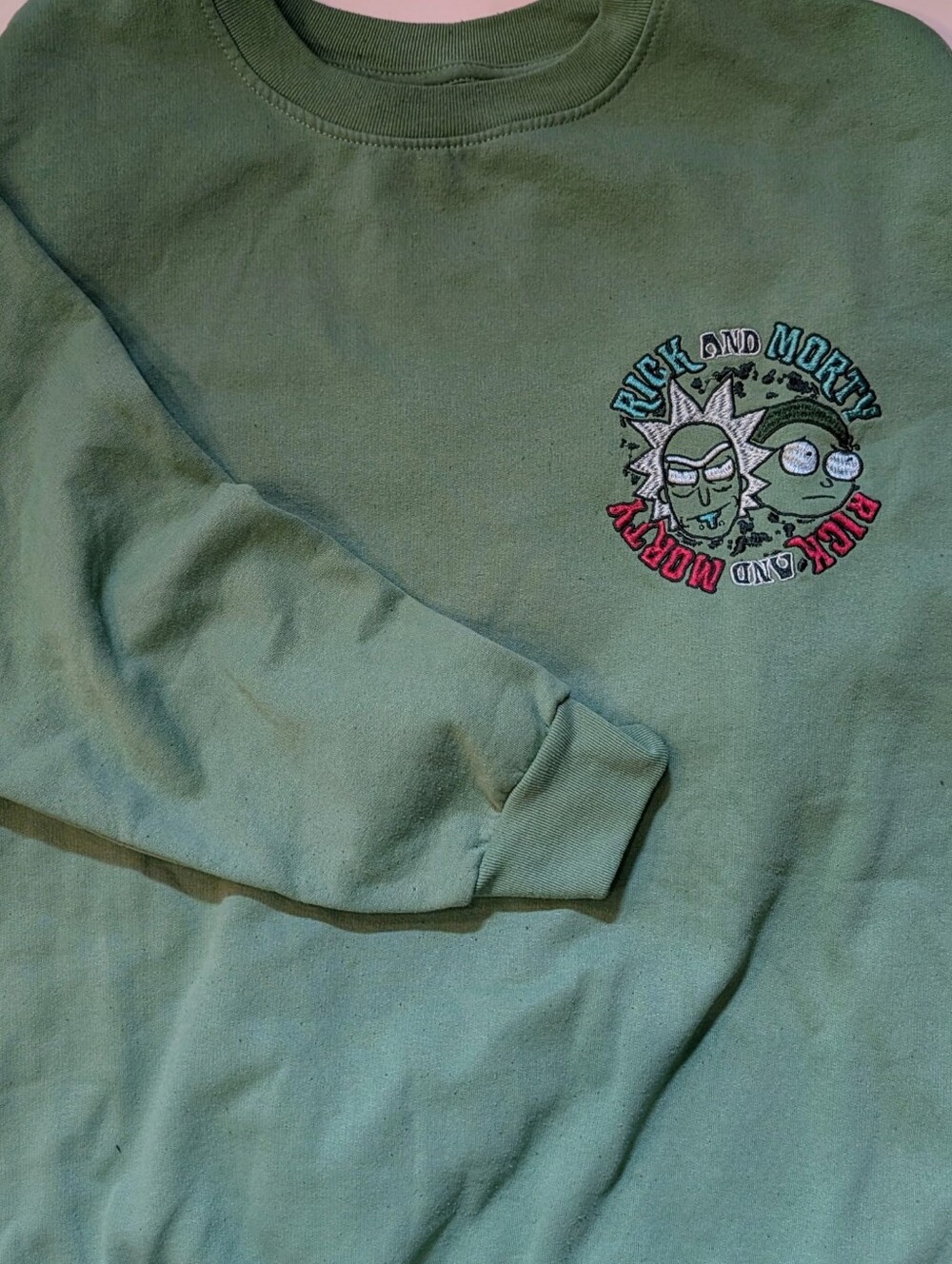 Rick And Morty Crewneck Sweatshirt Green Unisex Large Never worn